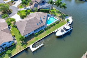 Villa Waterview - Amazing Gulf access pool and spa home on spacious corner lot!